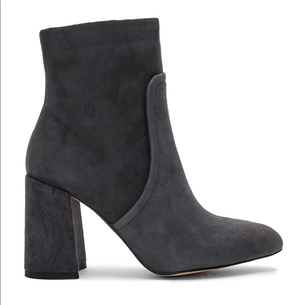 Steve Madden Jaque Grey Suede Boot